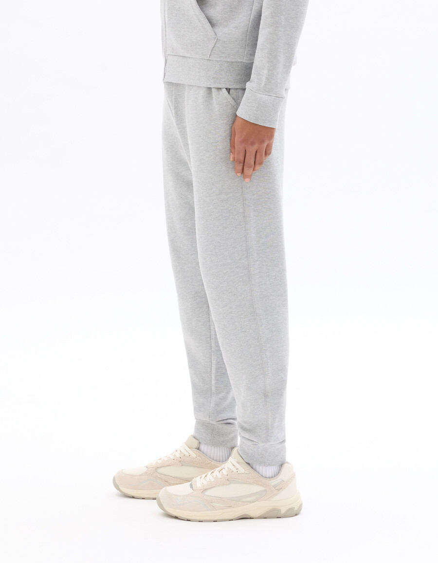 pantaloni da jogging normali